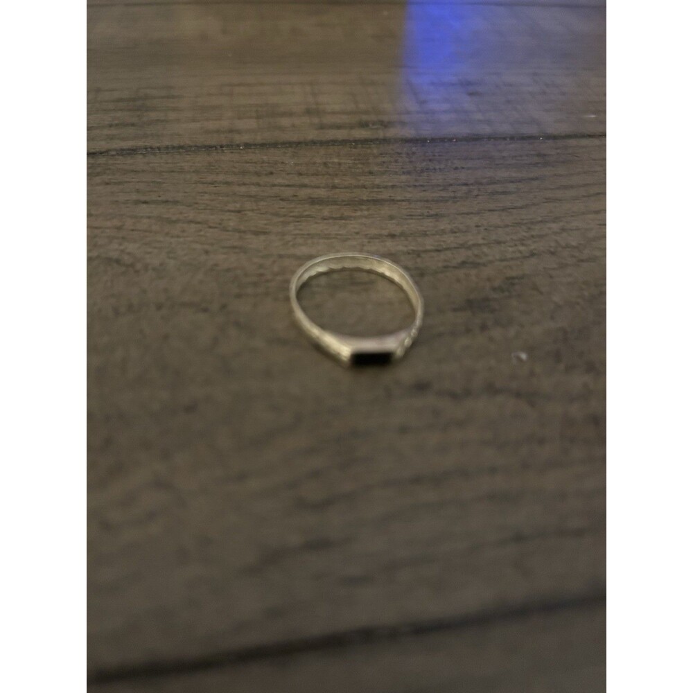 Sterling Onyx Stone Stamped Ring Size 8.25 1.0g